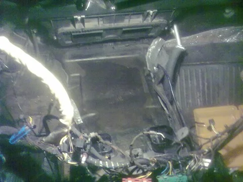 Снятие радиатора отопителя